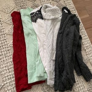 Size small lot of 5 maternity sweaters